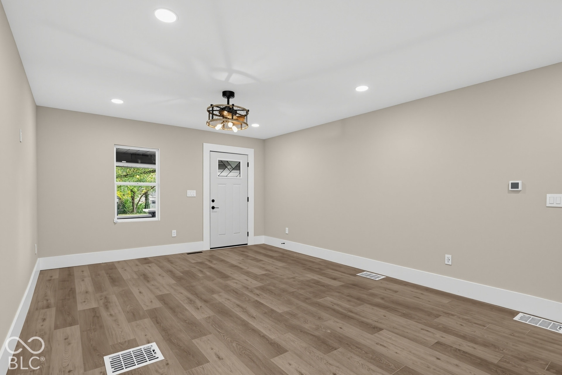 921 N Emerson Avenue, Indianapolis, IN 46219