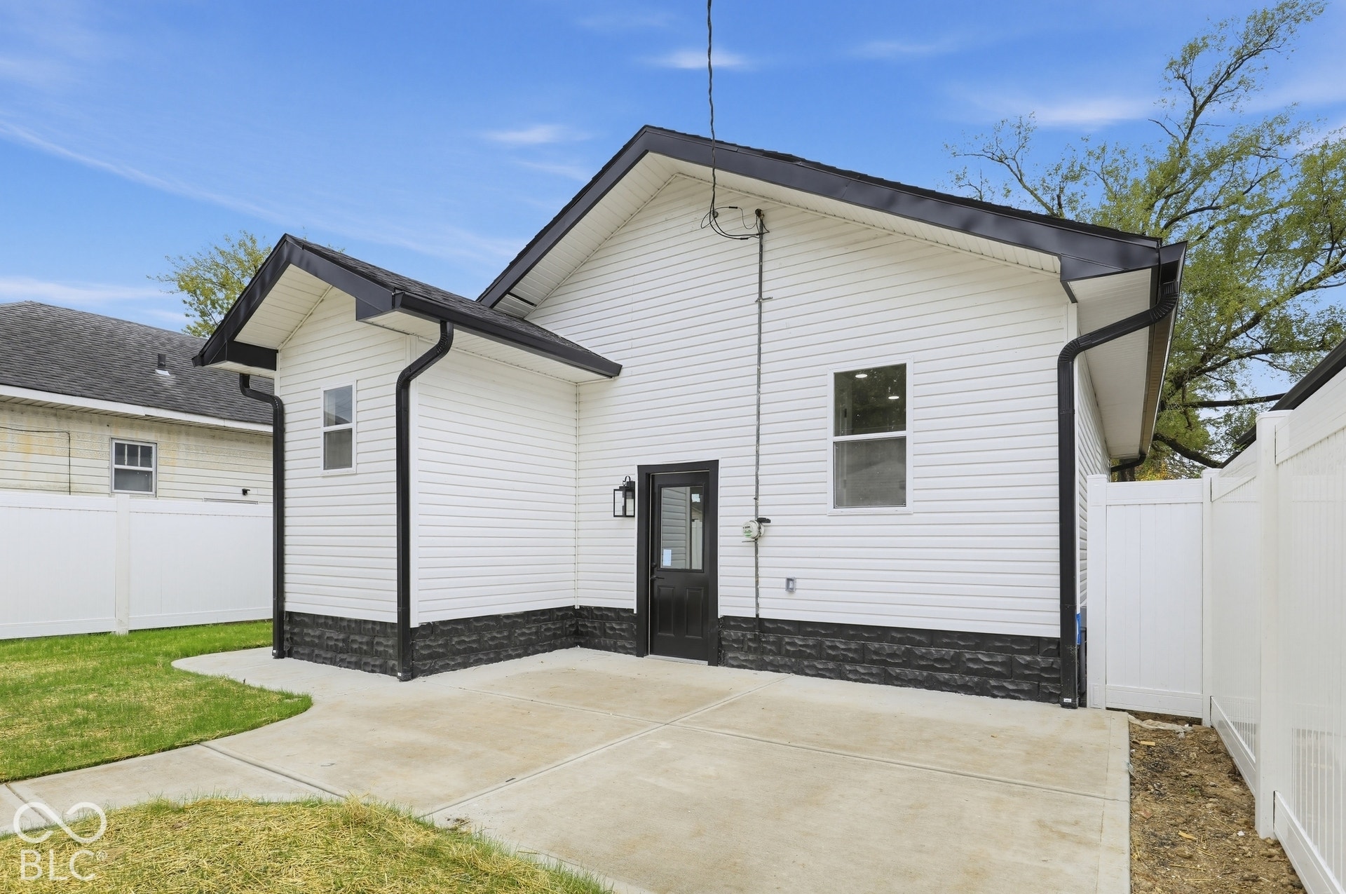 921 N Emerson Avenue, Indianapolis, IN 46219