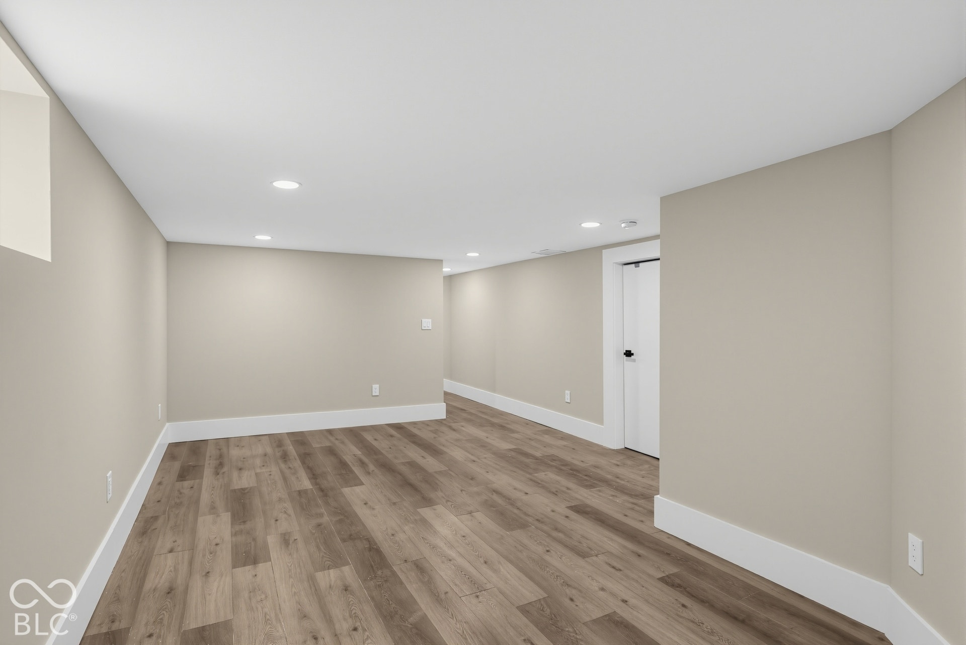 921 N Emerson Avenue, Indianapolis, IN 46219