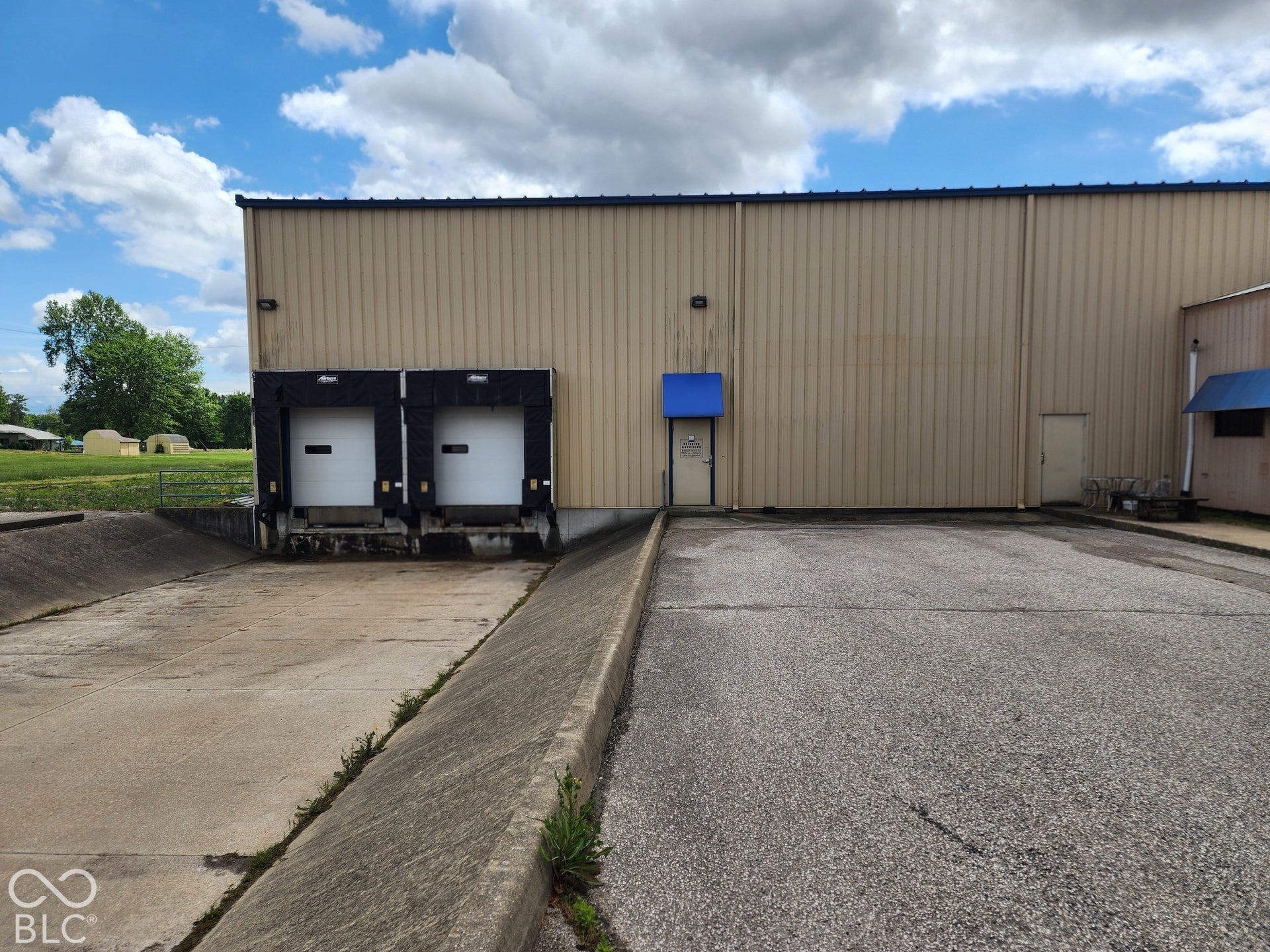 2710 Montgomery Drive, Seymour, IN 47274