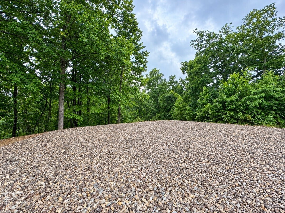 1625 State Road 46 W, Nashville, IN 47448