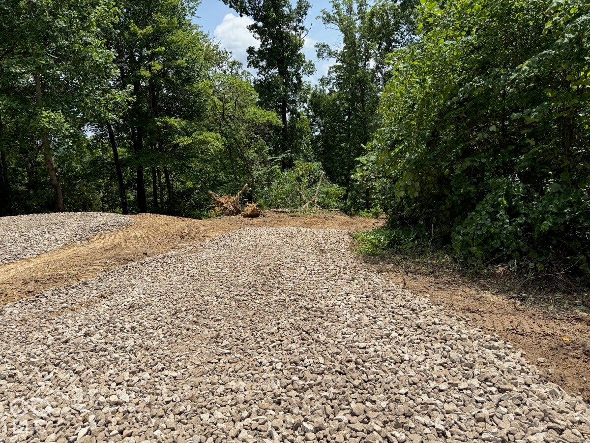 1625 State Road 46 W, Nashville, IN 47448