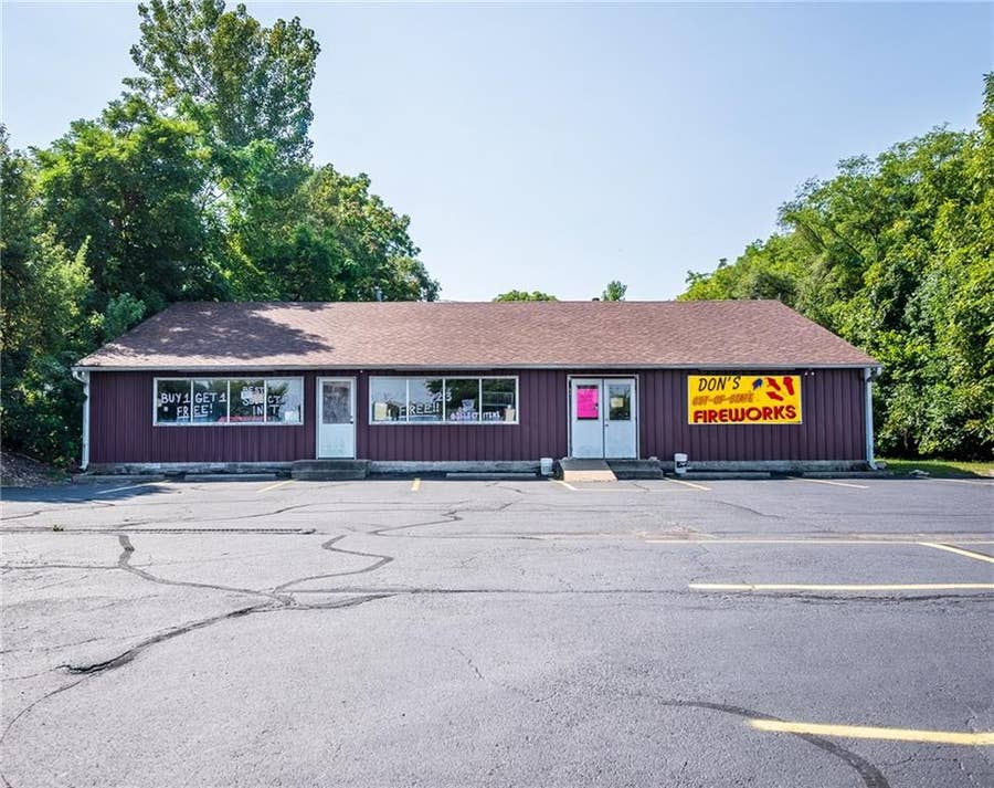Property photo for 613 E State Road 44, Shelbyville, IN