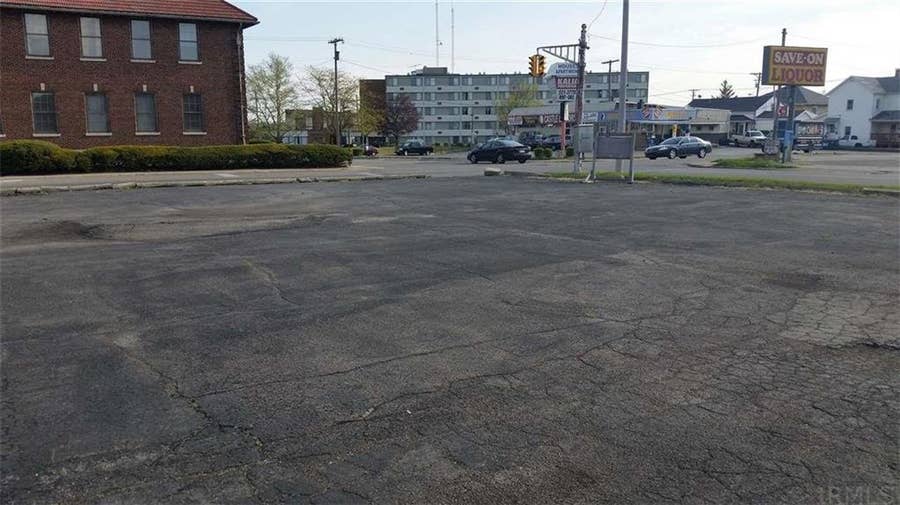 Property photo for 400 S 14th Street S, New Castle, IN