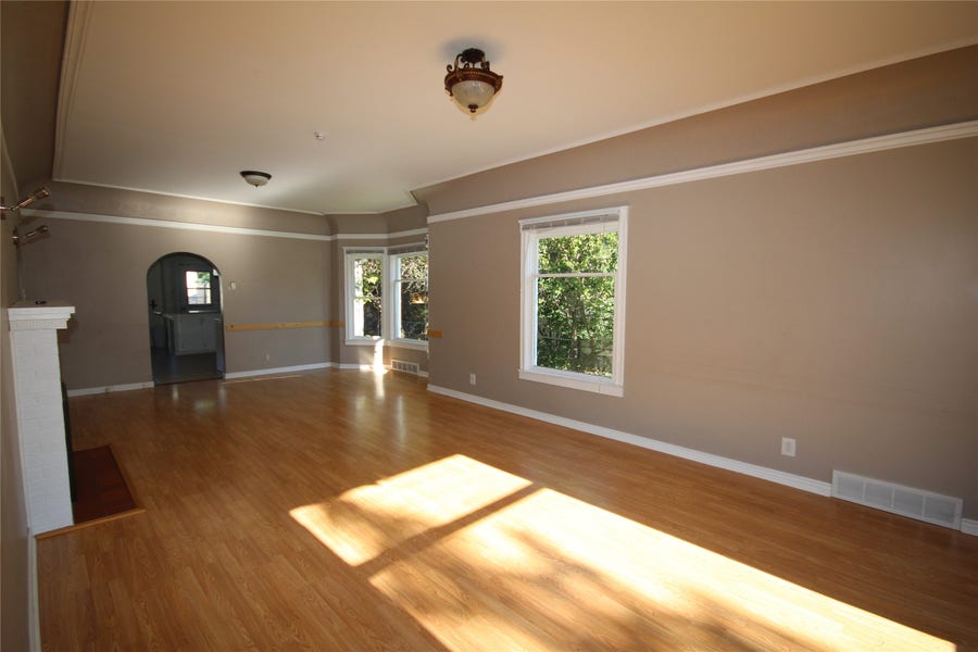 Property photo for 527 2nd Avenue W, Kalispell, MT