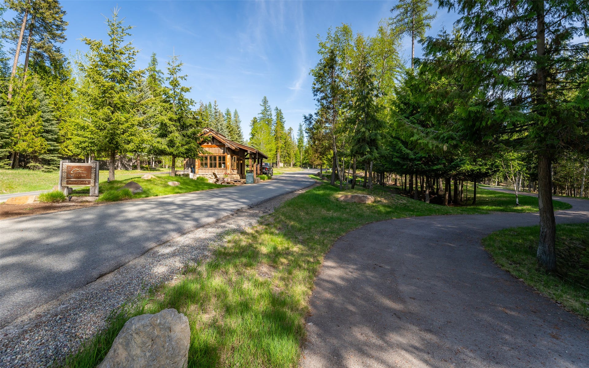 165 Woodland Star Circle, Whitefish, MT 59937 Guard Station