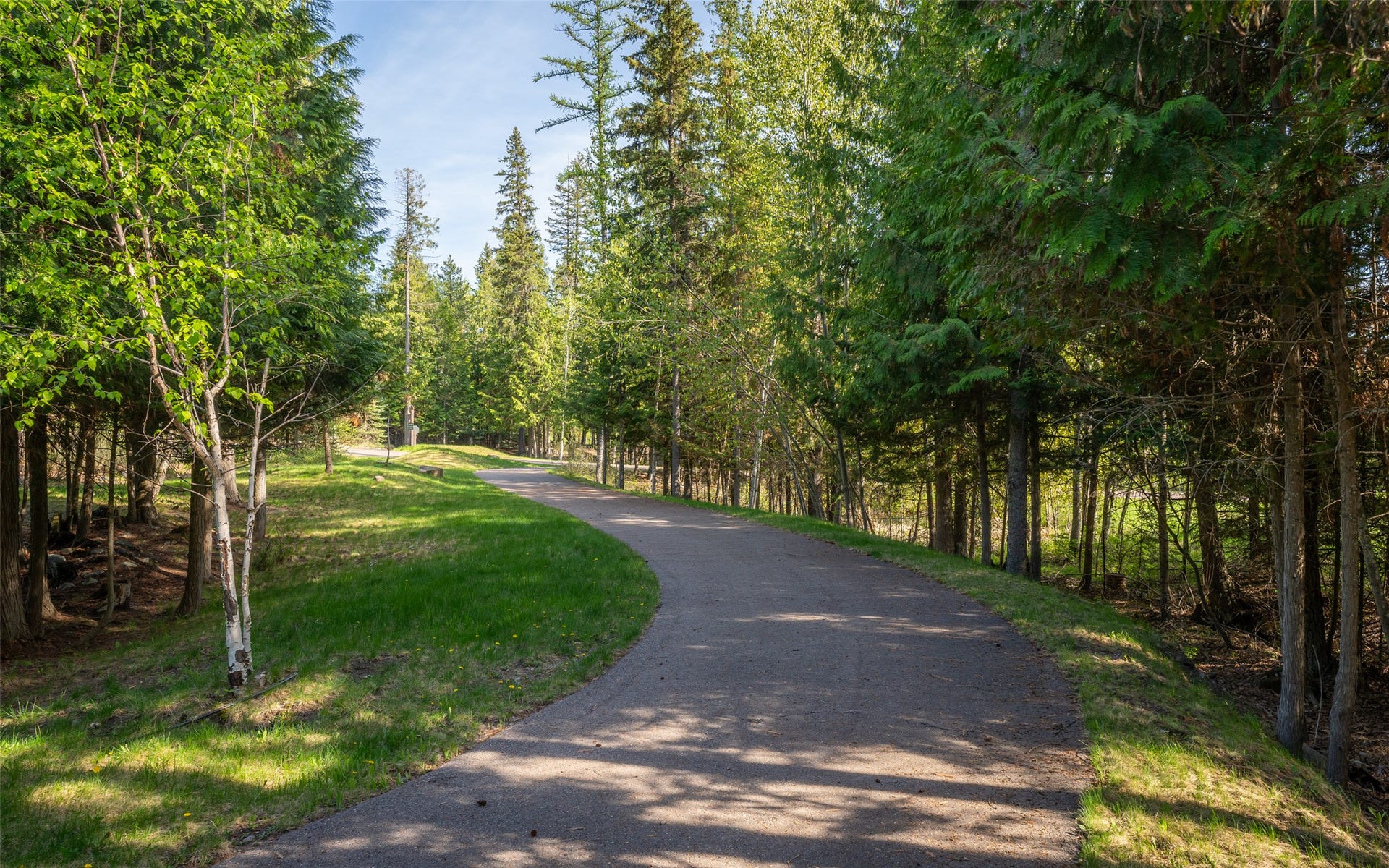 165 Woodland Star Circle, Whitefish, MT 59937 Walking Paths