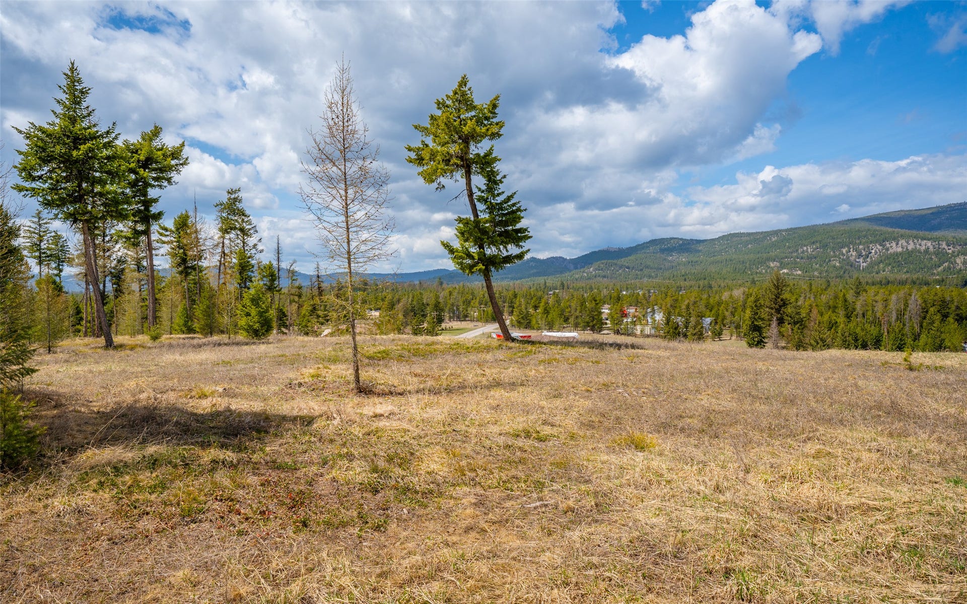 8144 US Hwy 2 W, Kila, MT 59920
