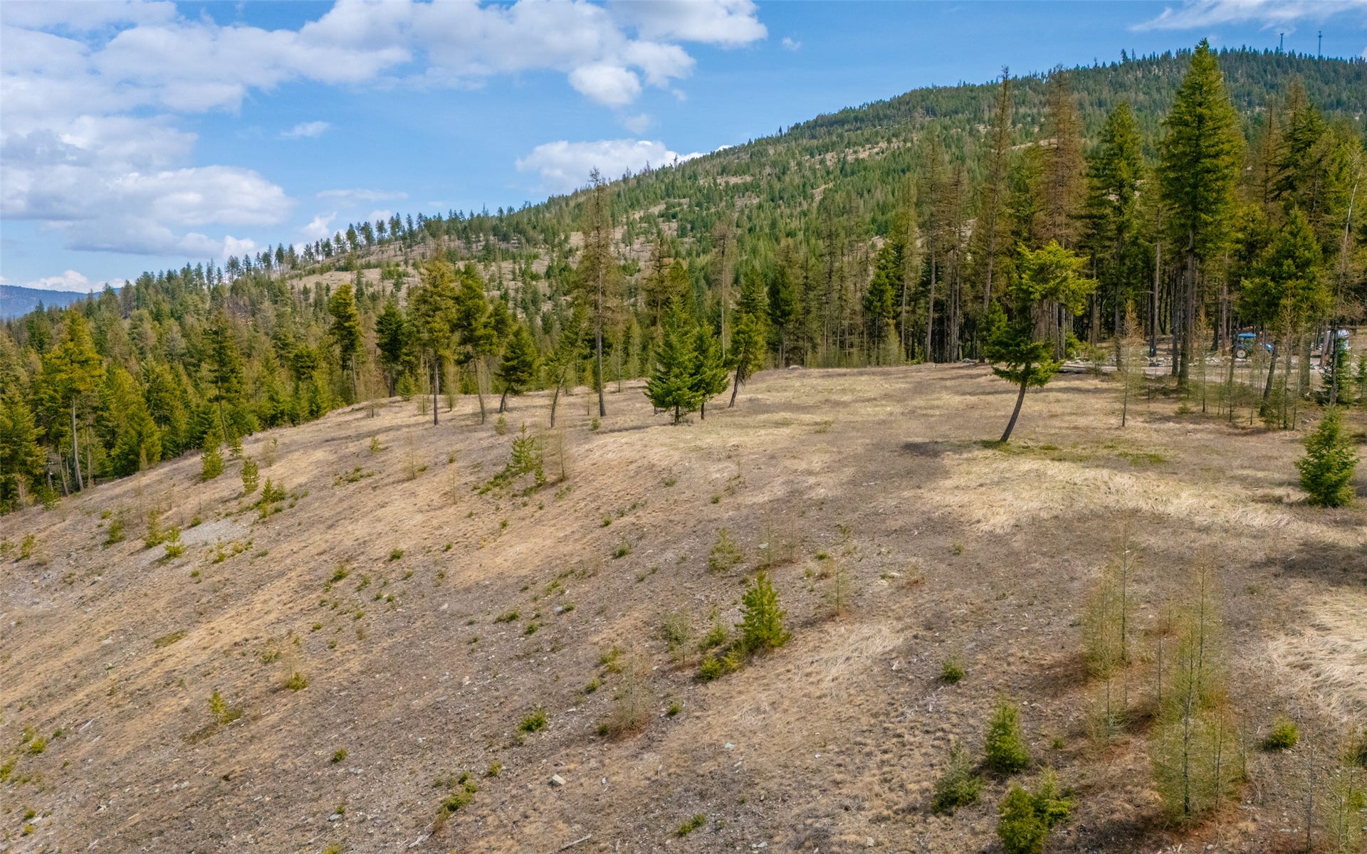 8144 US Hwy 2 W, Kila, MT 59920