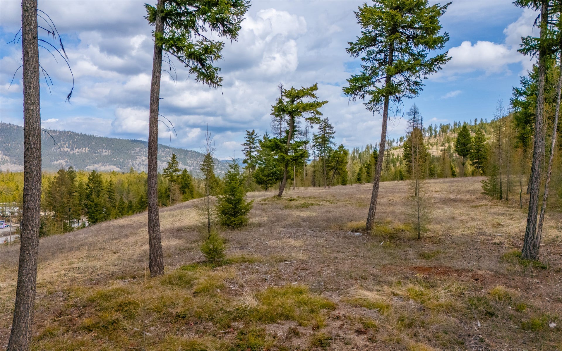 8144 US Hwy 2 W, Kila, MT 59920