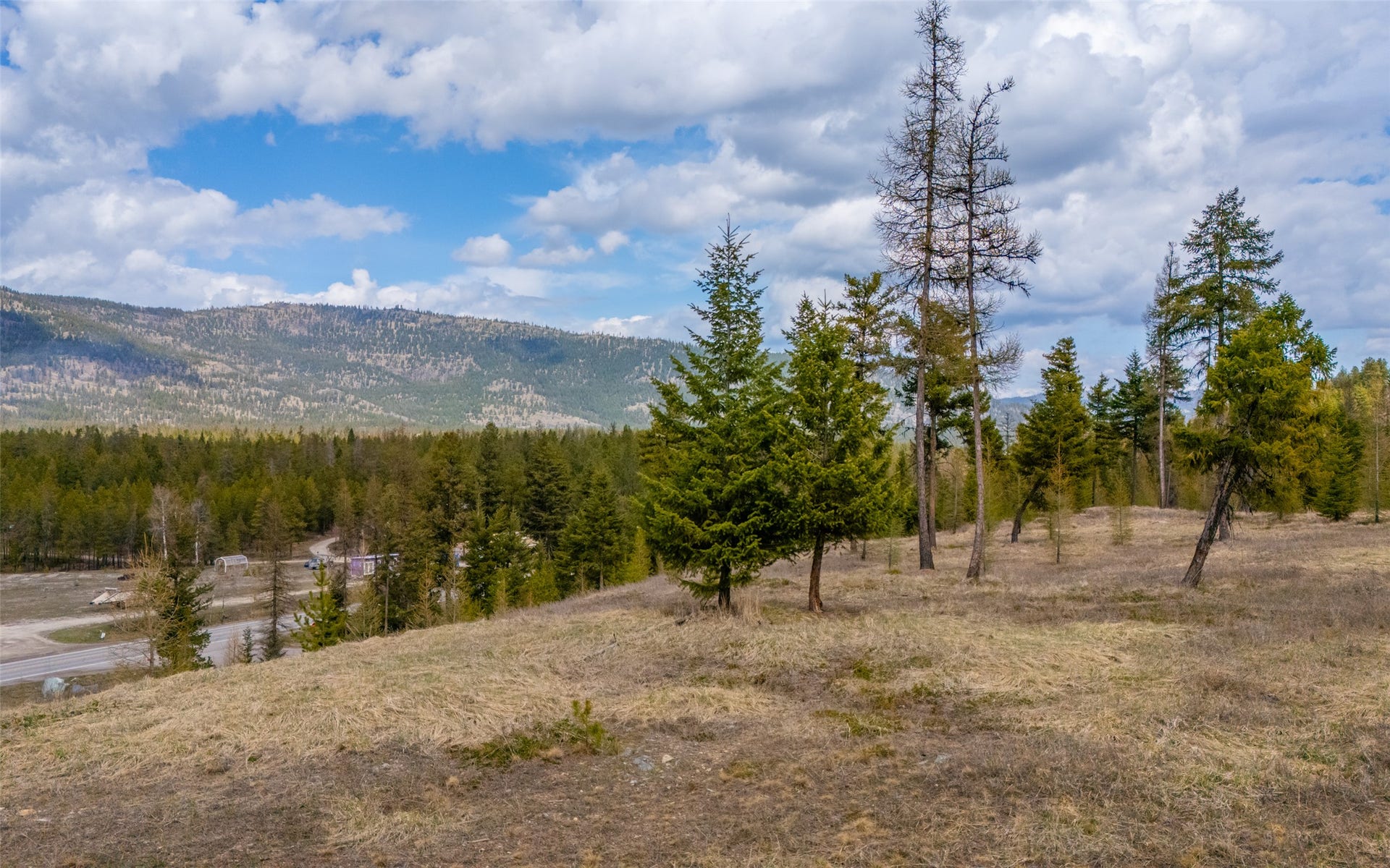8144 US Hwy 2 W, Kila, MT 59920