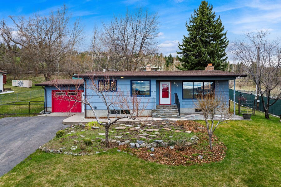 Property photo for 814 16th Avenue E, Polson, MT
