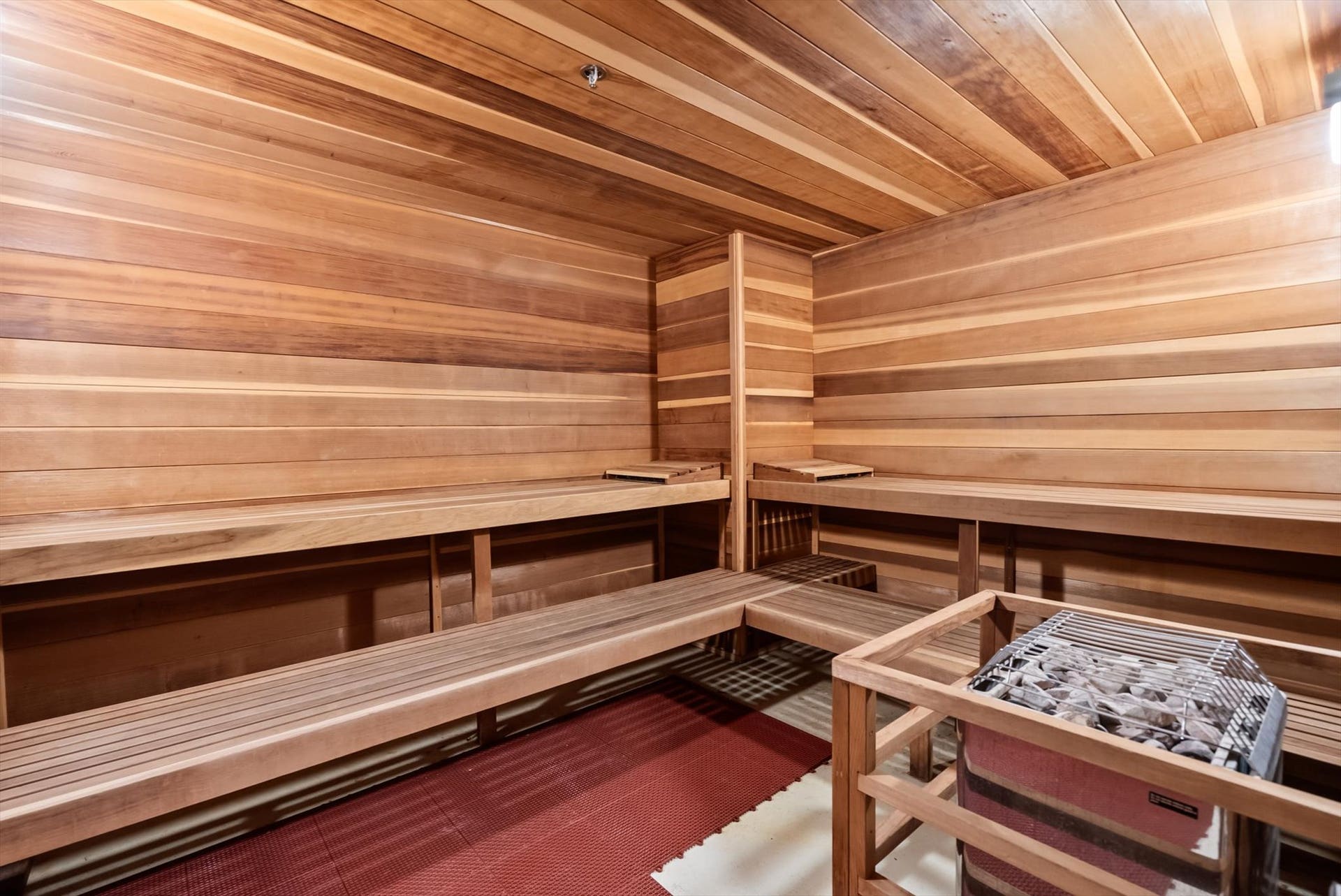 Relaxing sauna