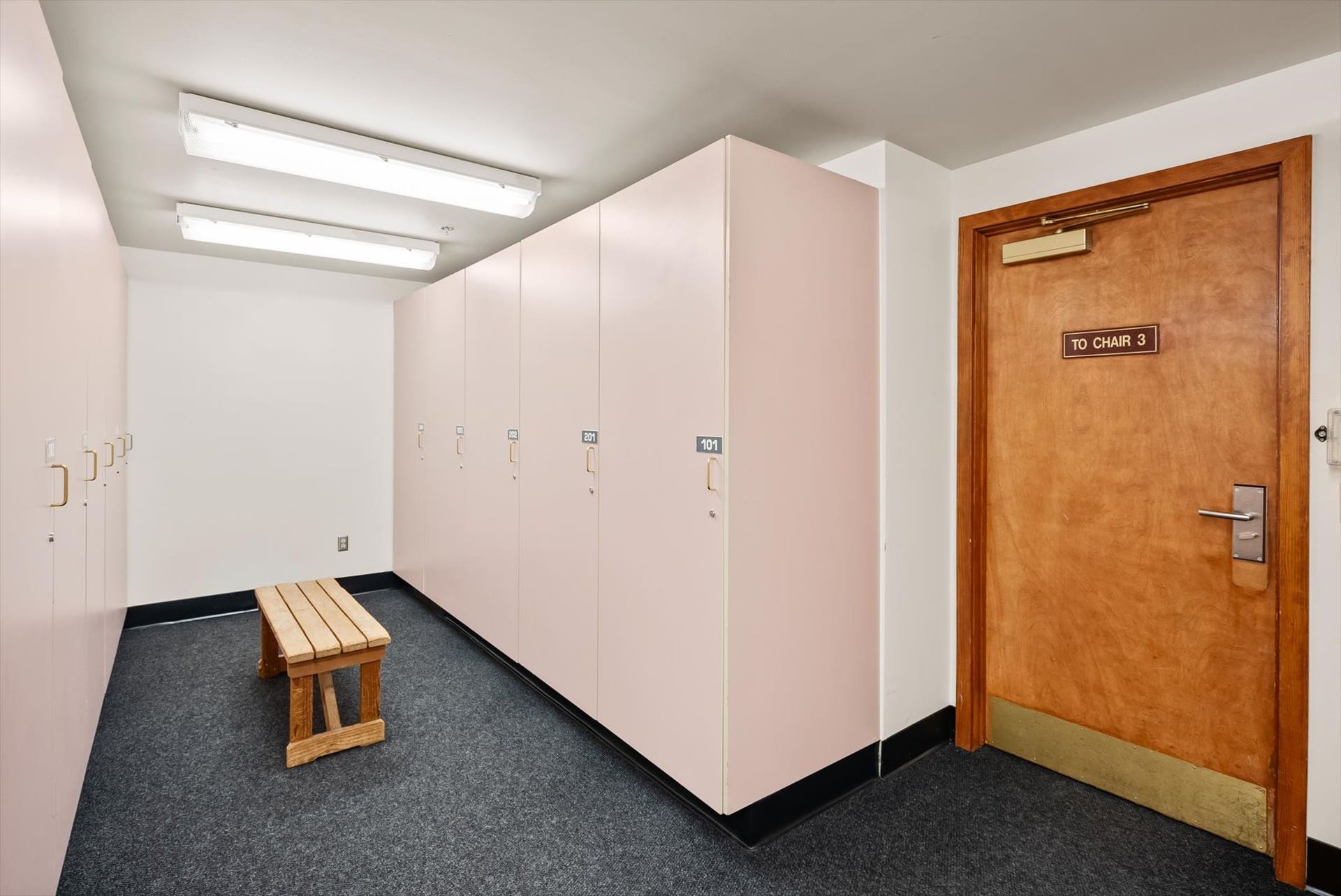 Locker room, steps from chair 2