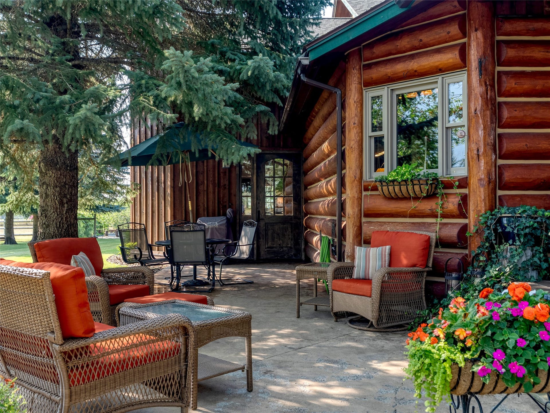 556 Windy Acres Drive, Columbia Falls, MT 59912 Main Home Patio