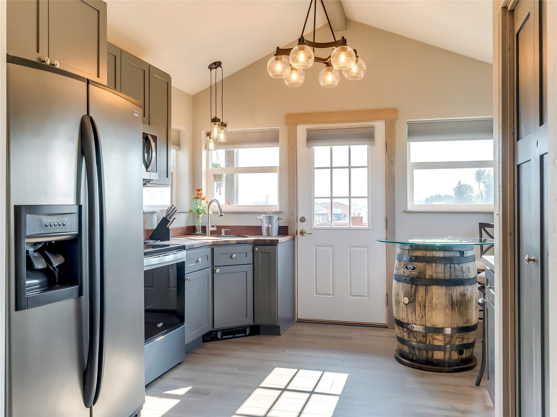 556 Windy Acres Drive, Columbia Falls, MT 59912 Barn Hayloft Studio Apartment