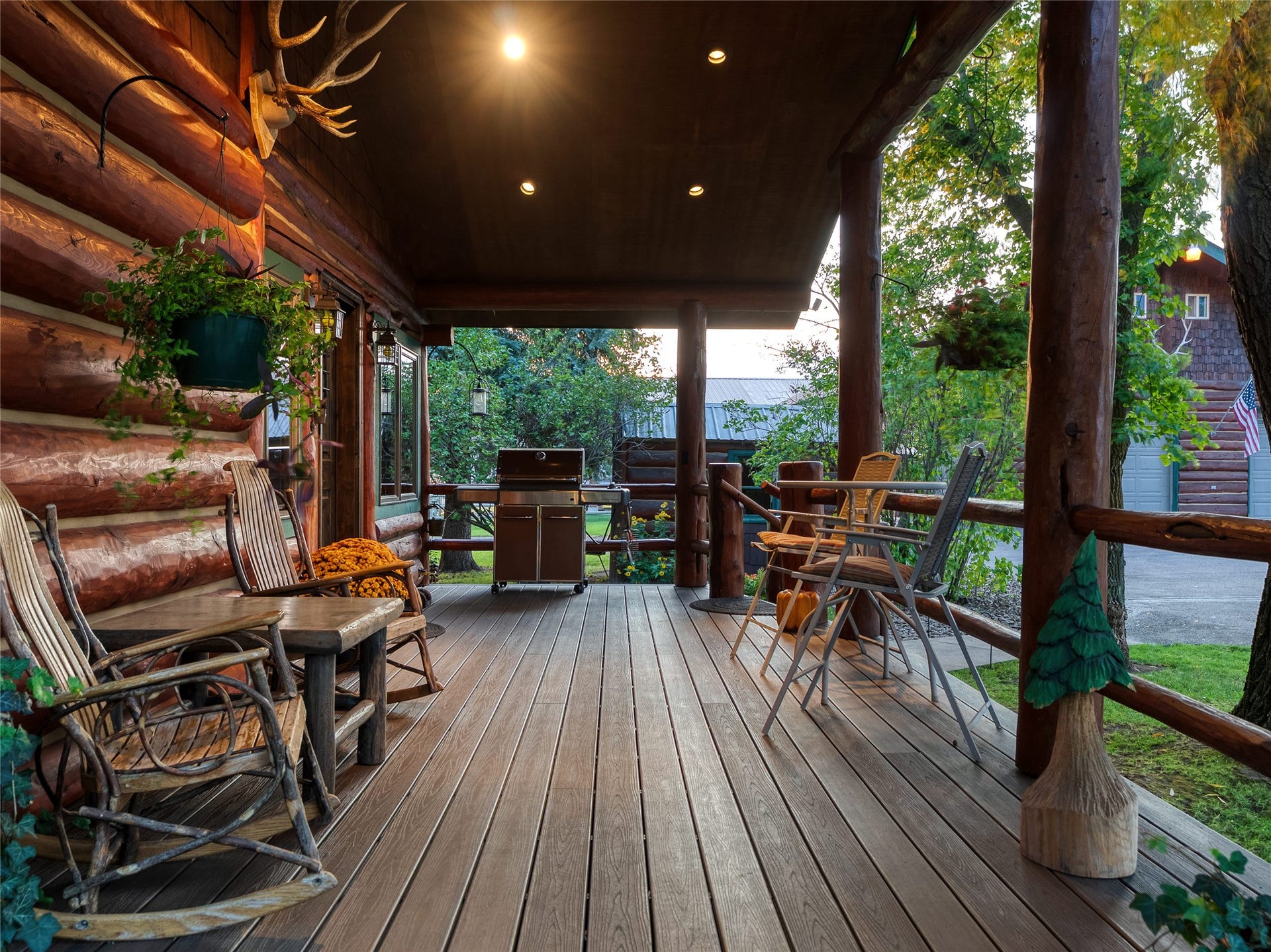 556 Windy Acres Drive, Columbia Falls, MT 59912 Main Home Deck
