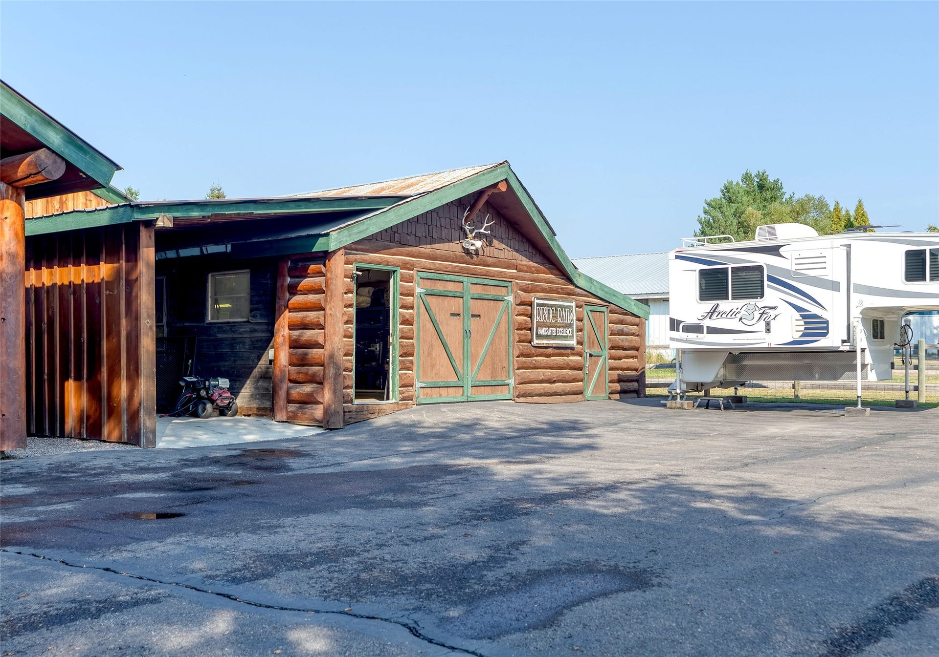 556 Windy Acres Drive, Columbia Falls, MT 59912 Shop
