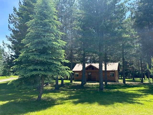 72 Pilots Trail, Bigfork, MT 59911 Smaller cabin