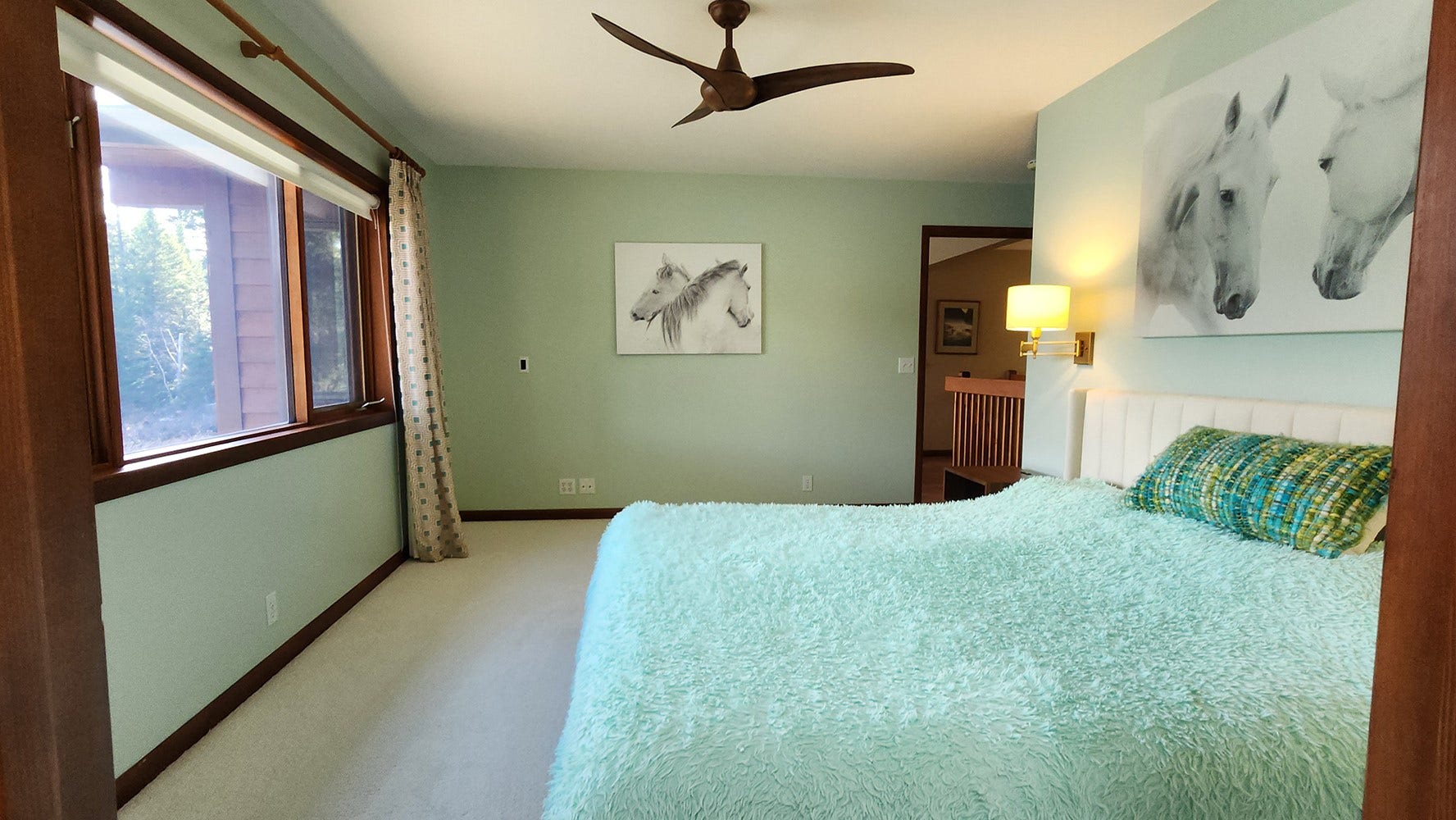 989 Lake Of The Woods Lane, Bigfork, MT 59911