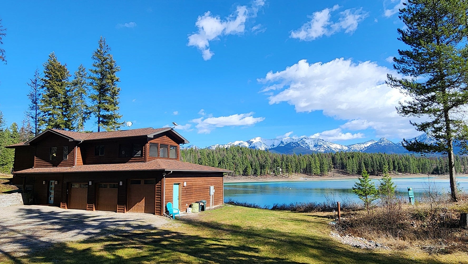 Lake of the Woods waterfront home & acreage