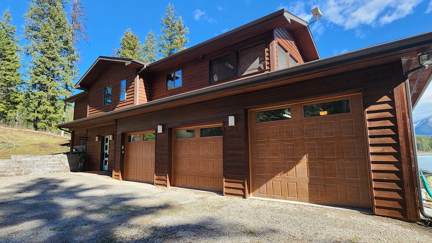 Triple garage