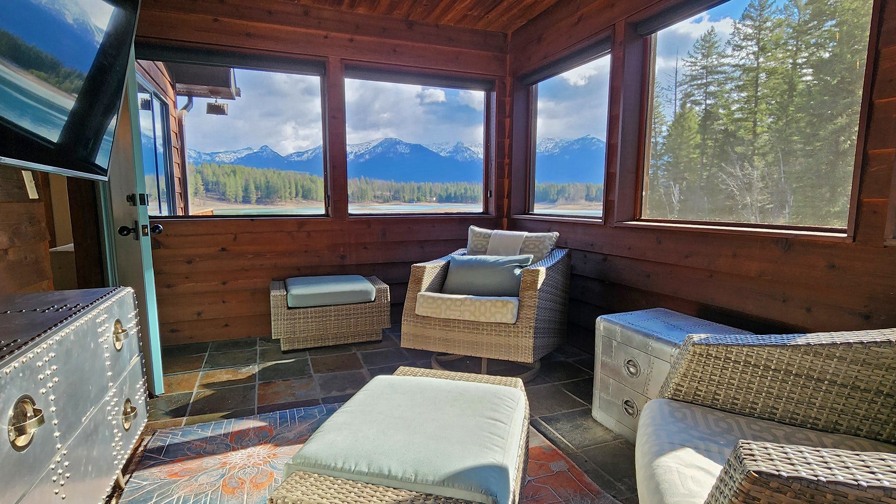 Enclosed Heated Porch