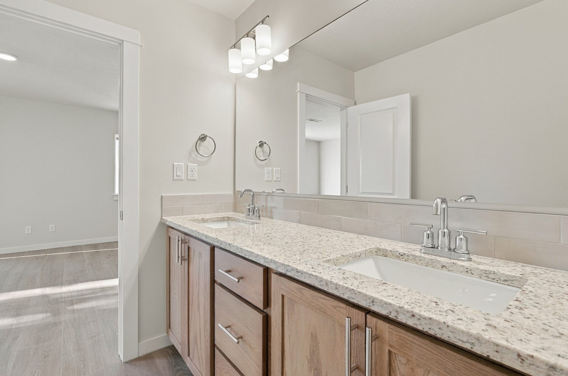 10291 Sienna Loop, Missoula, MT 59808 10291 Sienna Loop, Missoula, MT 59808