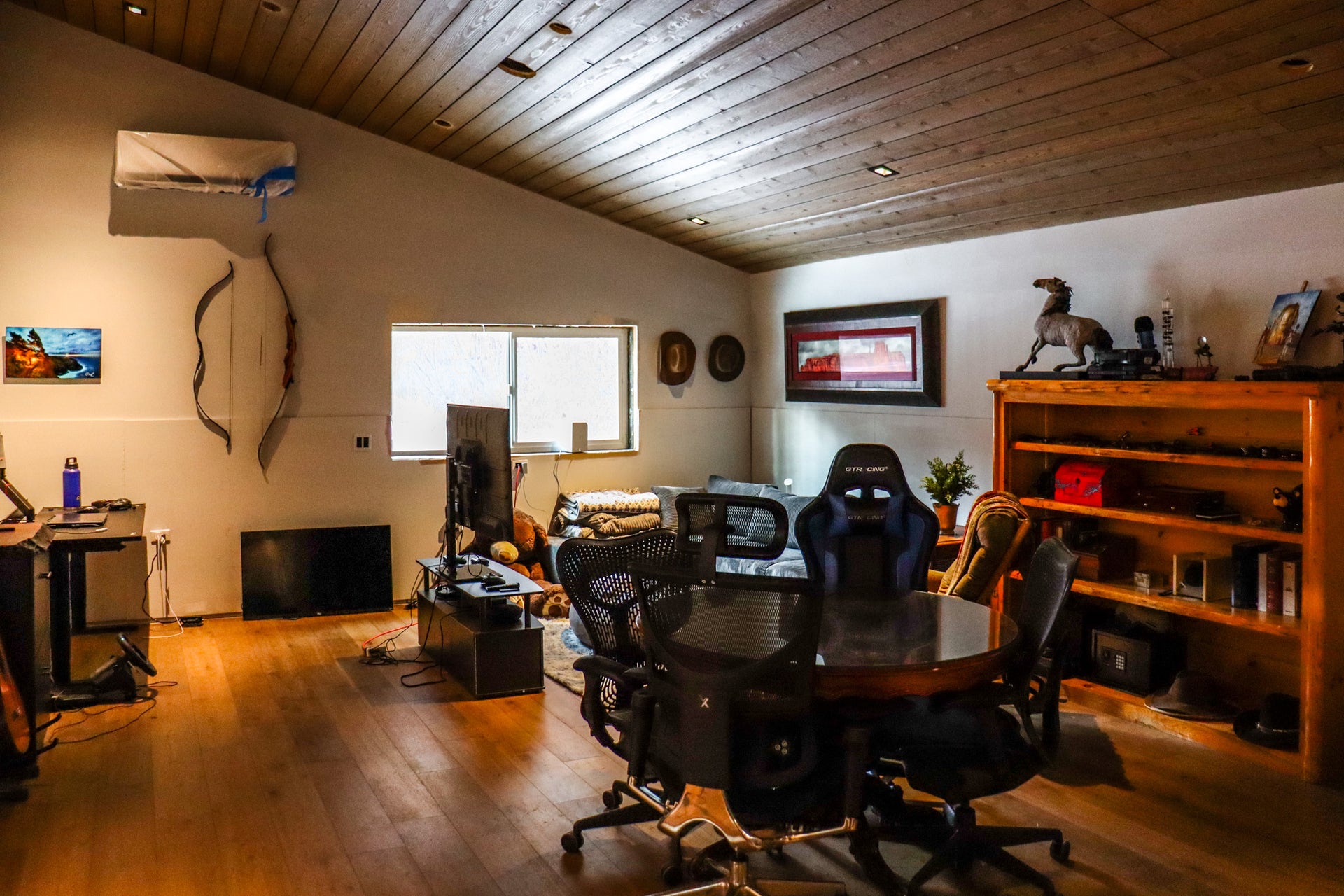 8560 MT Highway 35, Bigfork, MT 59911 8560 MT Highway 35, Bigfork, MT 59911