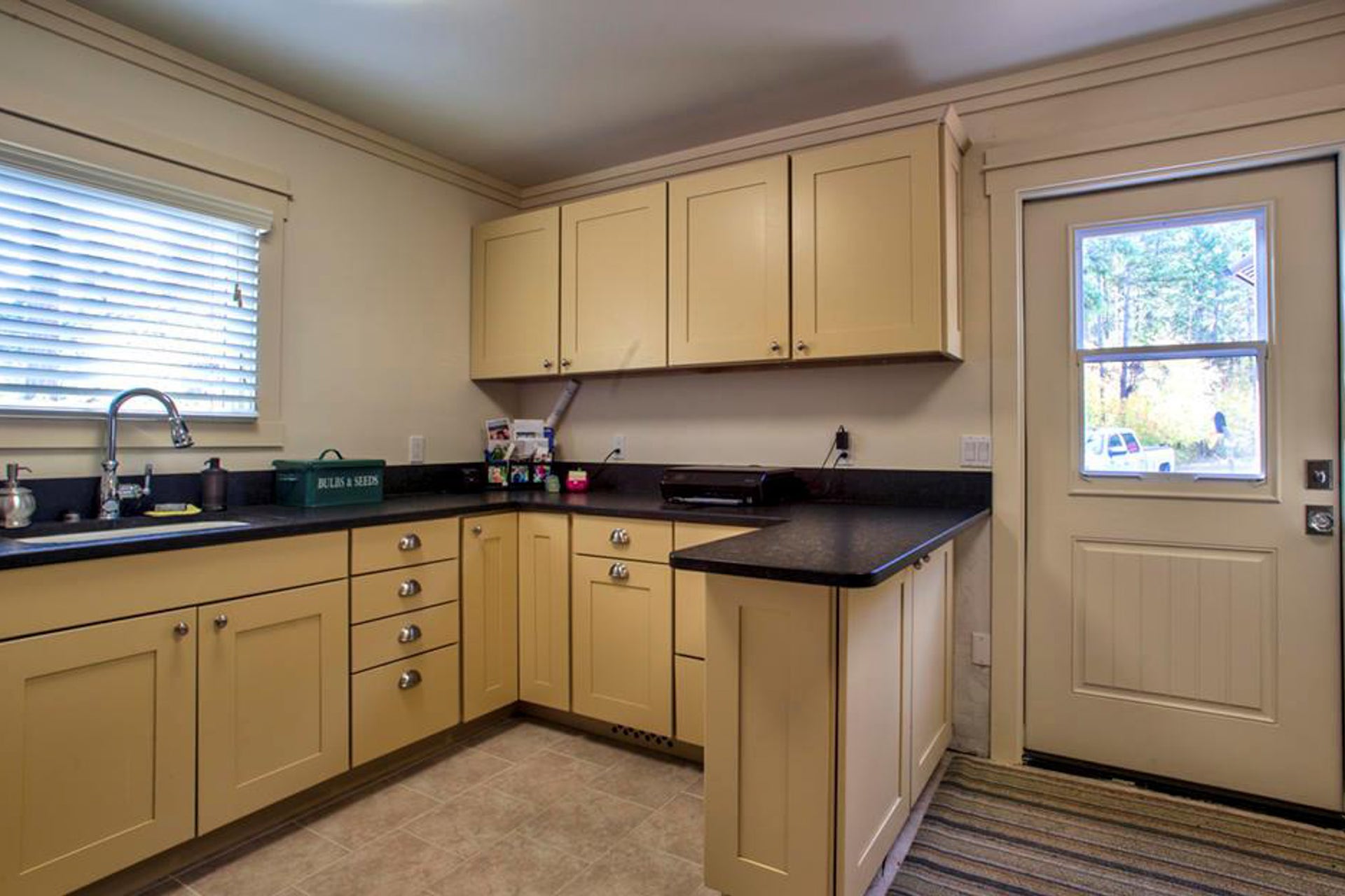 8560 MT Highway 35, Bigfork, MT 59911 8560 MT Highway 35, Bigfork, MT 59911