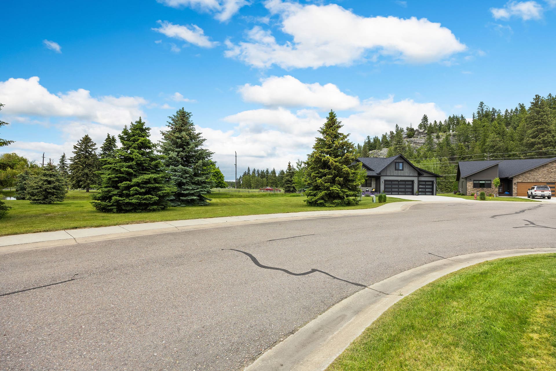 50 Lake Pointe Way, Bigfork, MT 59911 50 Lake Pointe Way, Bigfork, MT 59911