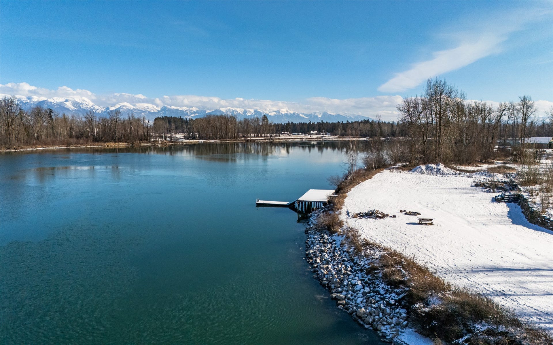 905 Wagner Lane, Kalispell, MT 59901 Shoreline/Dock