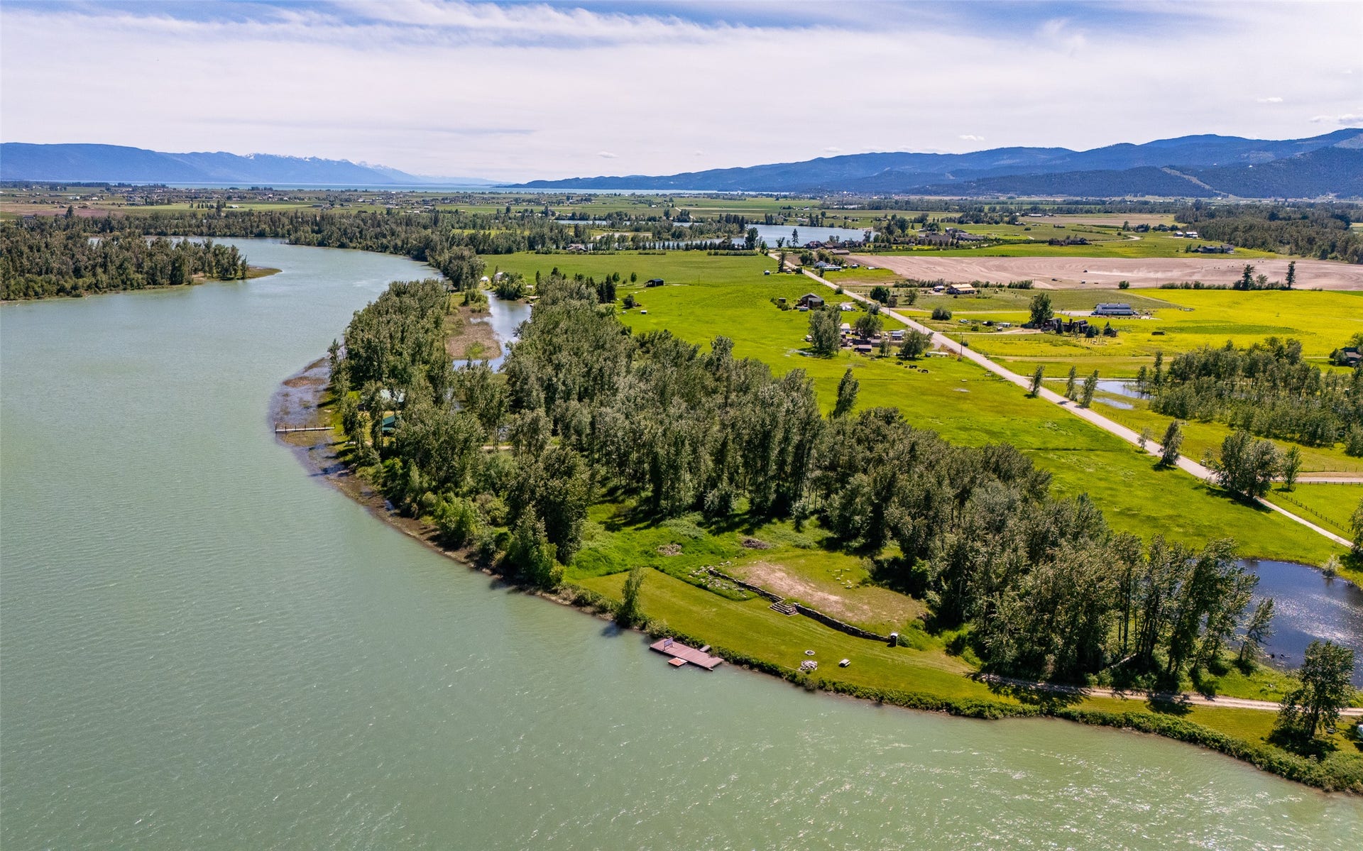 905 Wagner Lane, Kalispell, MT 59901 905 Wagner Lane, Kalispell, MT 59901