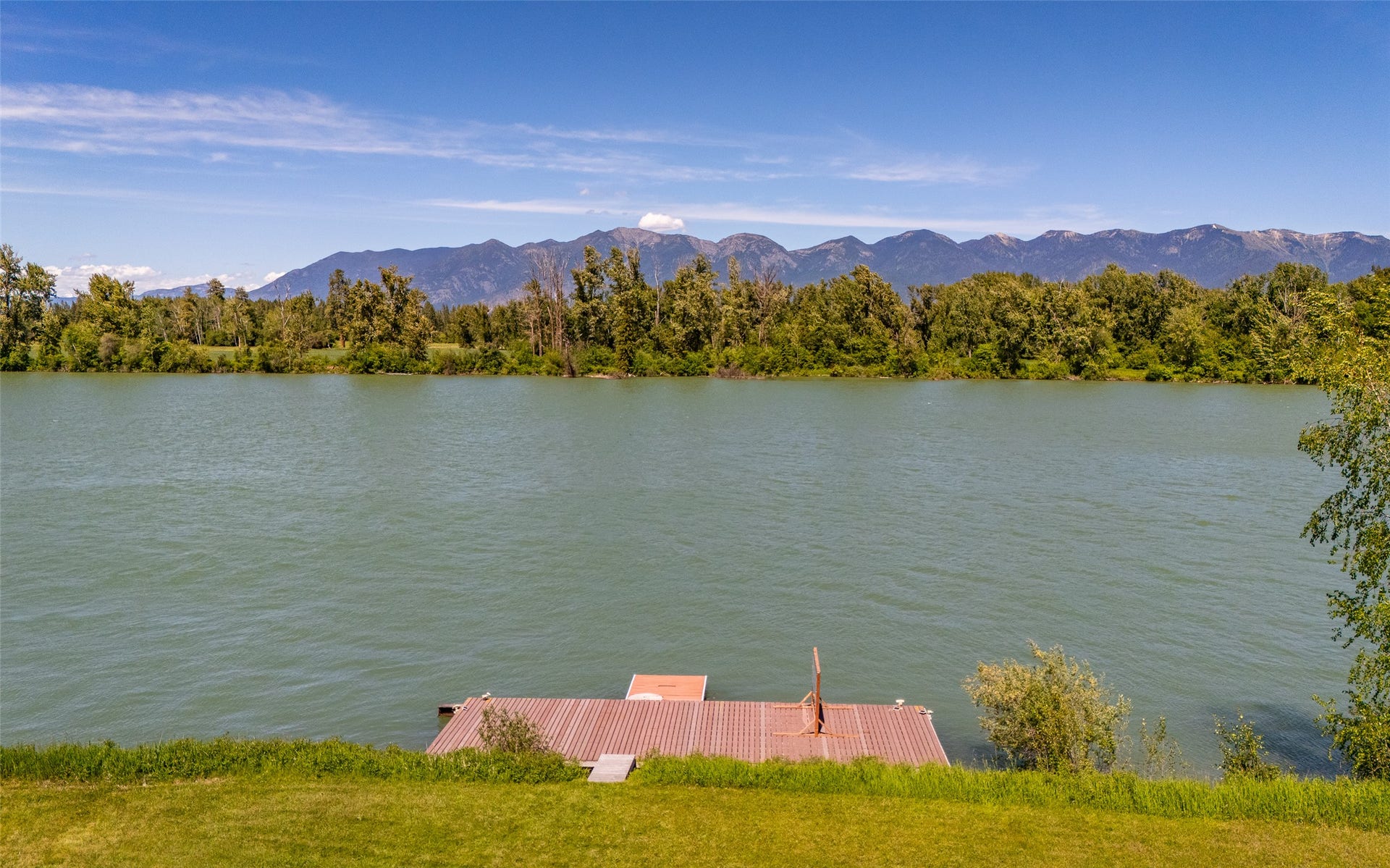 905 Wagner Lane, Kalispell, MT 59901 905 Wagner Lane, Kalispell, MT 59901