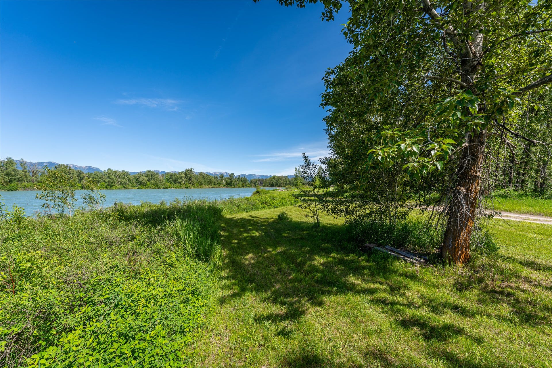 905 Wagner Lane, Kalispell, MT 59901 905 Wagner Lane, Kalispell, MT 59901