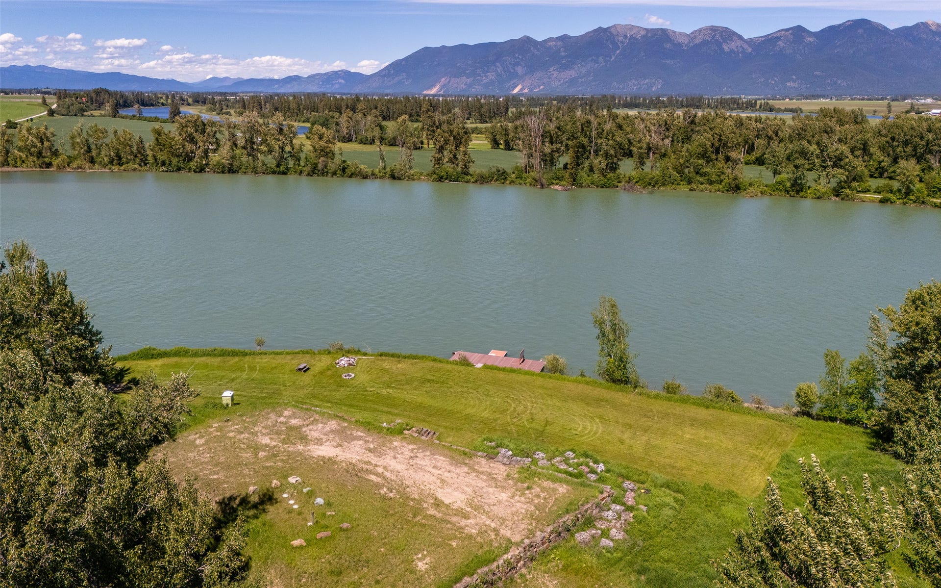 905 Wagner Lane, Kalispell, MT 59901 905 Wagner Lane, Kalispell, MT 59901
