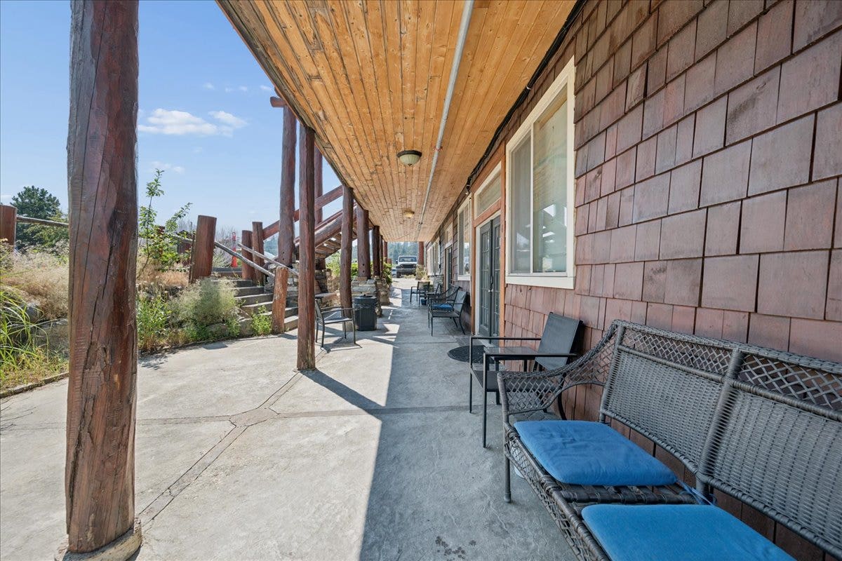 5 Swan Way, Bigfork, MT 59911 Lodge - The Buffalo Saloon, Casino, Grill and Lodge.
