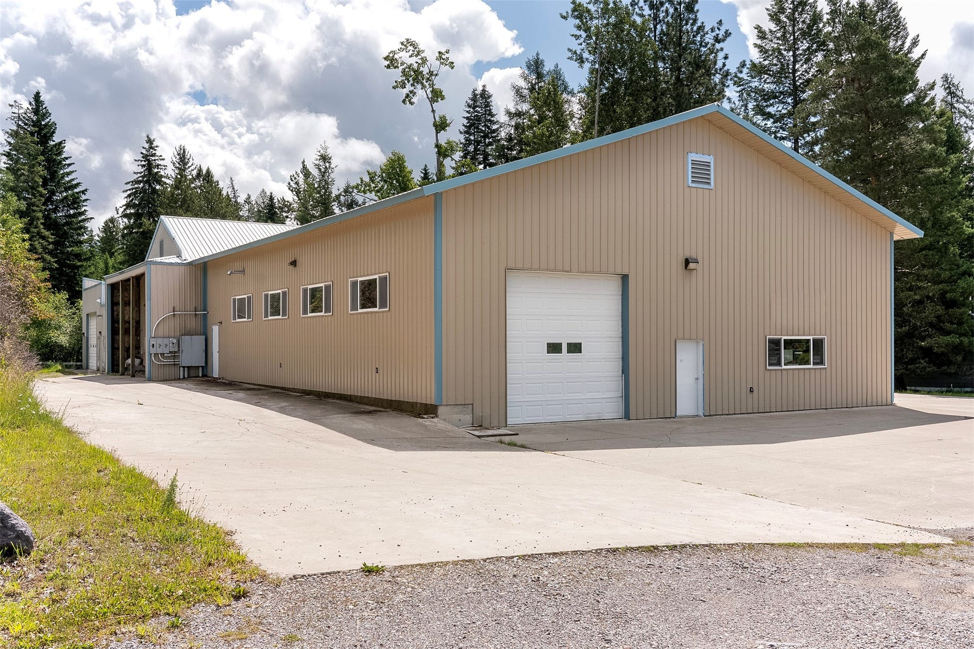 31566 S Ferndale Drive, Bigfork, MT 59911