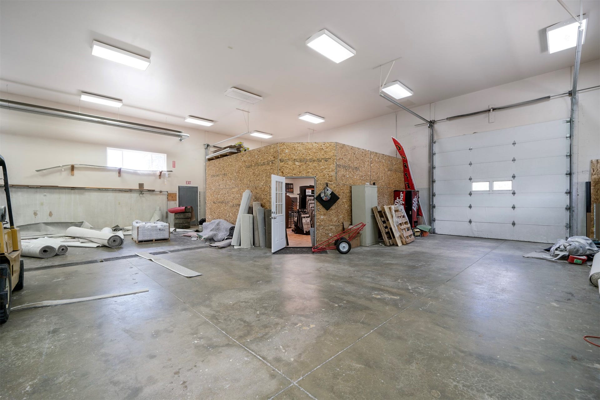 31566 S Ferndale Drive, Bigfork, MT 59911
