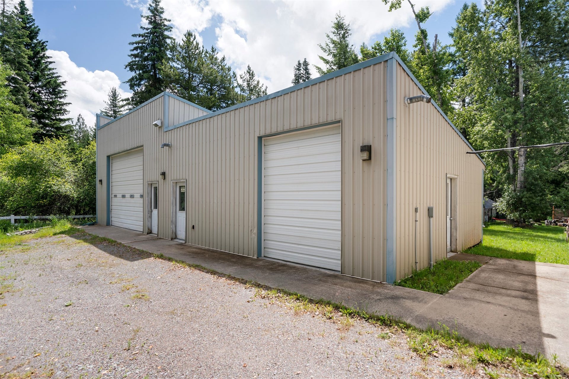31566 S Ferndale Drive, Bigfork, MT 59911