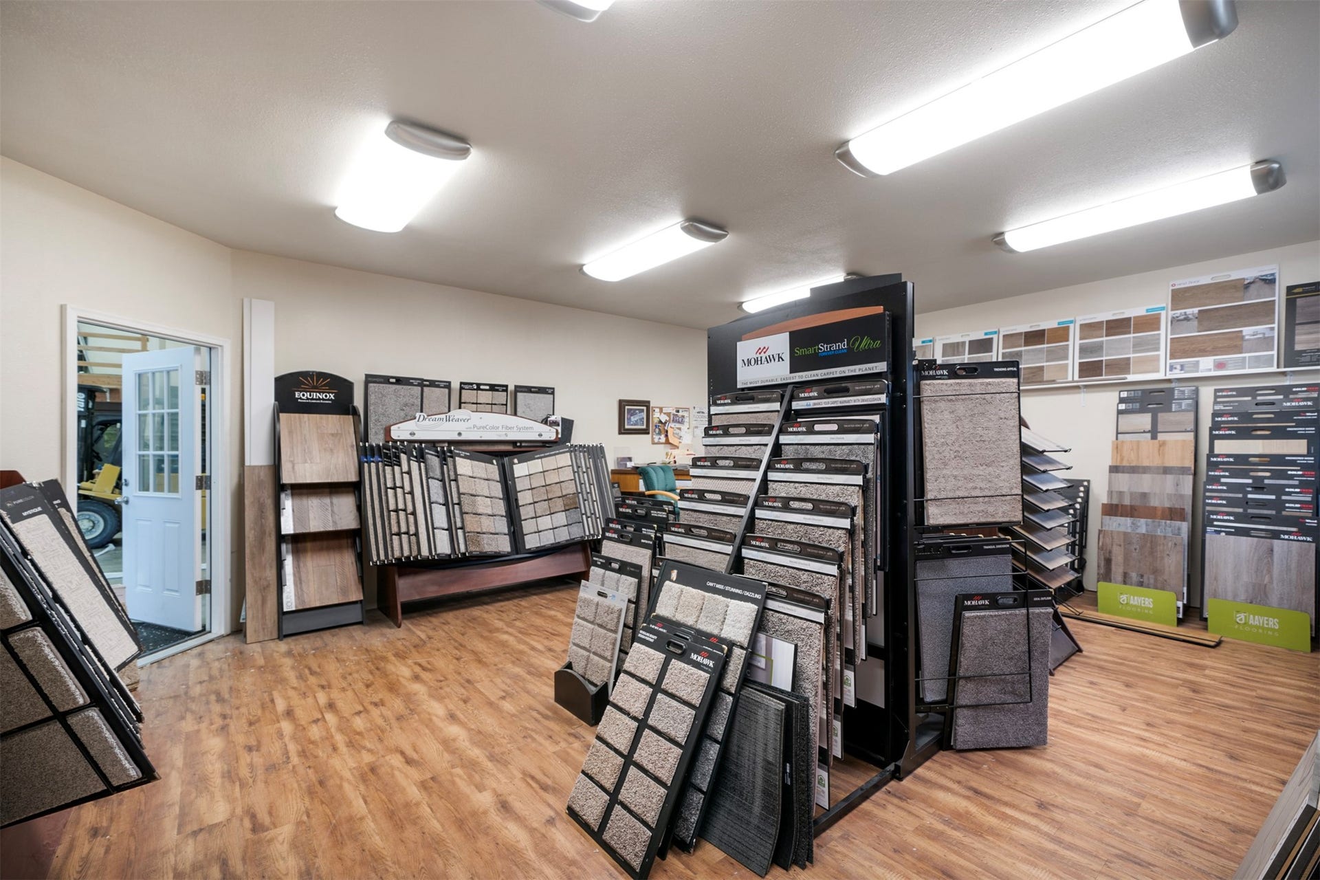 31566 S Ferndale Drive, Bigfork, MT 59911