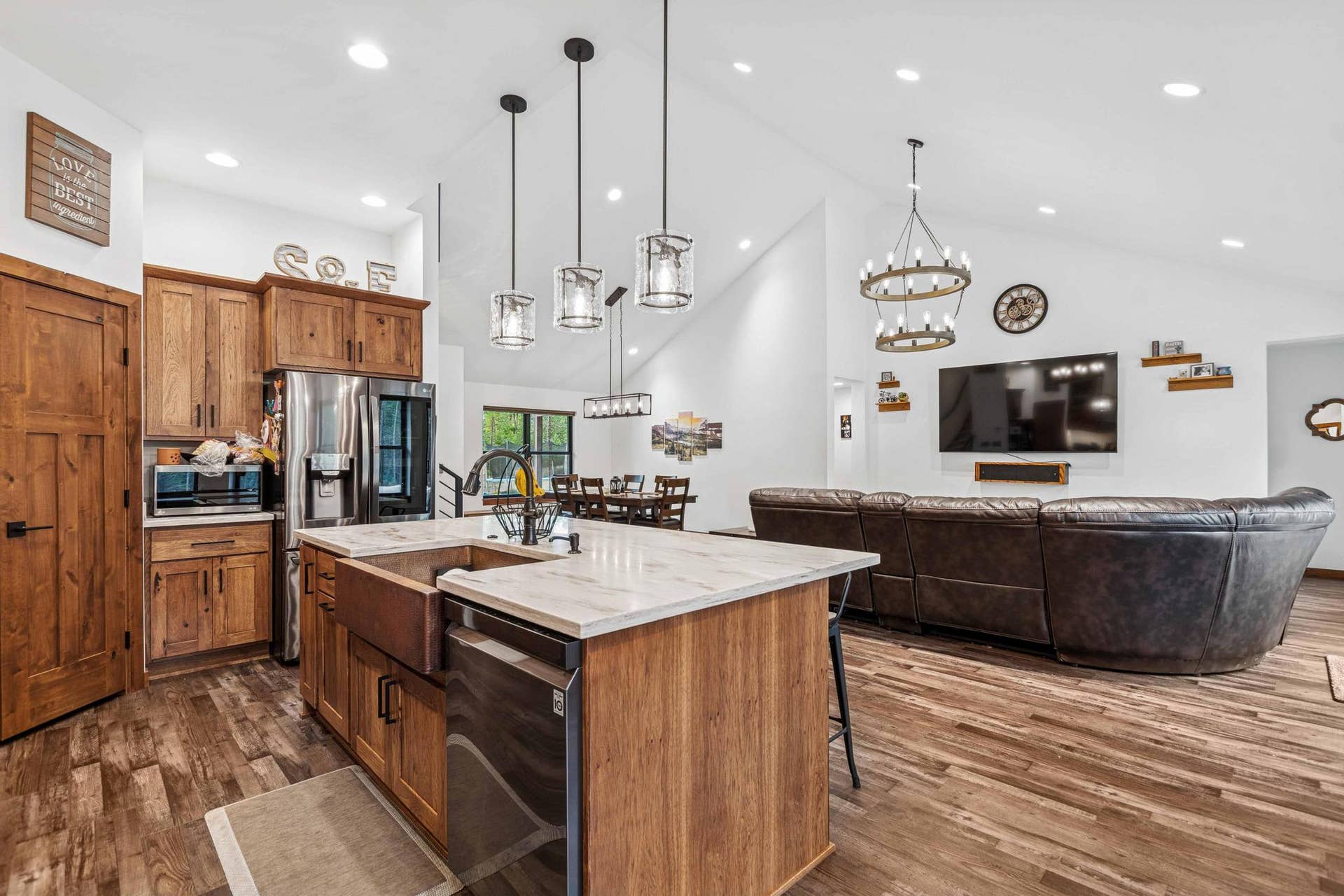 463 Deer Creek Road, Lakeside, MT