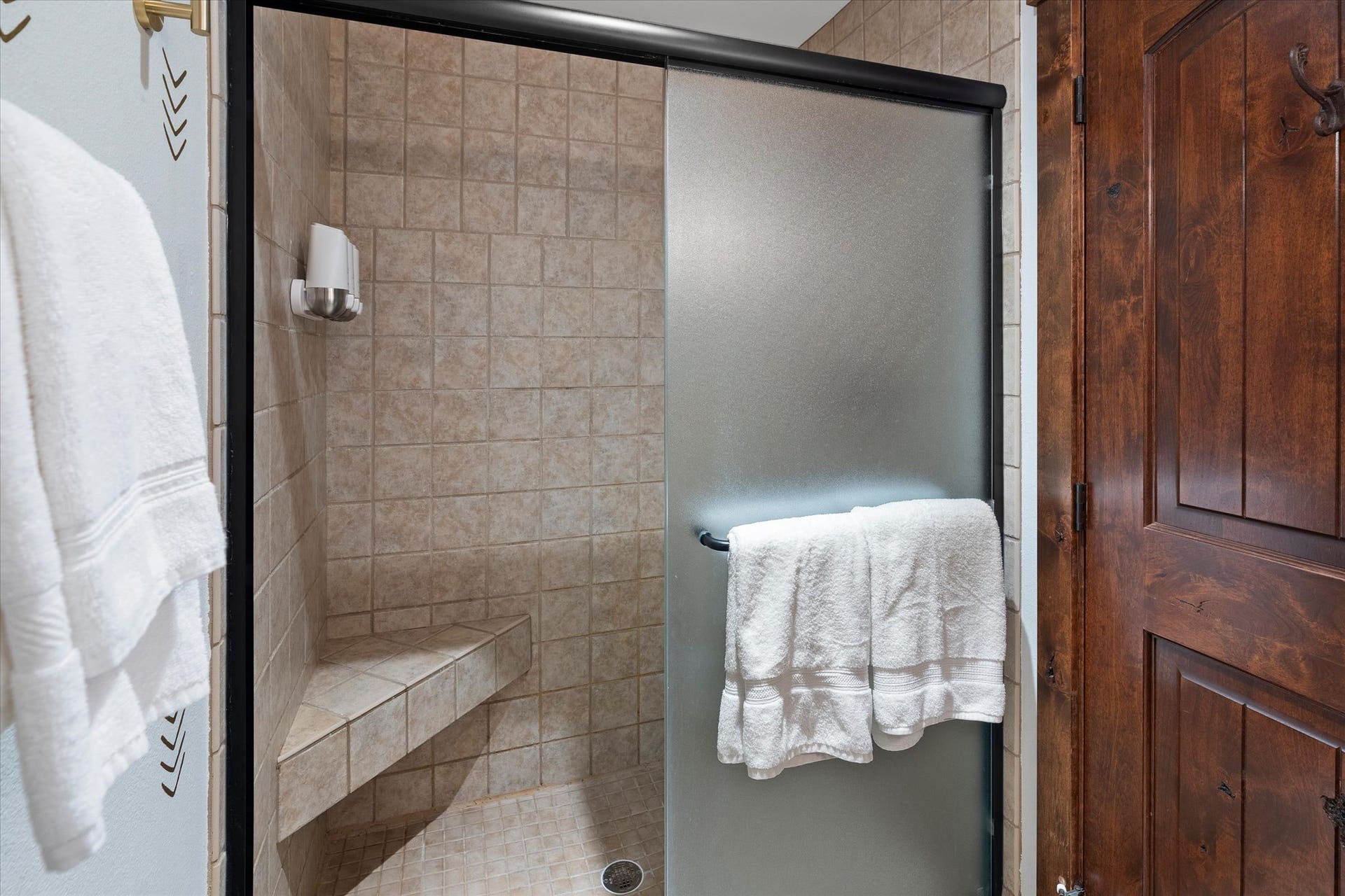 180 Vista Lane, #236, Bigfork, MT 59911 One Bedroom / One Bathroom - 180 Vista Lane - #236 - Bigfork, Montana 59911 Marina Cay Condo