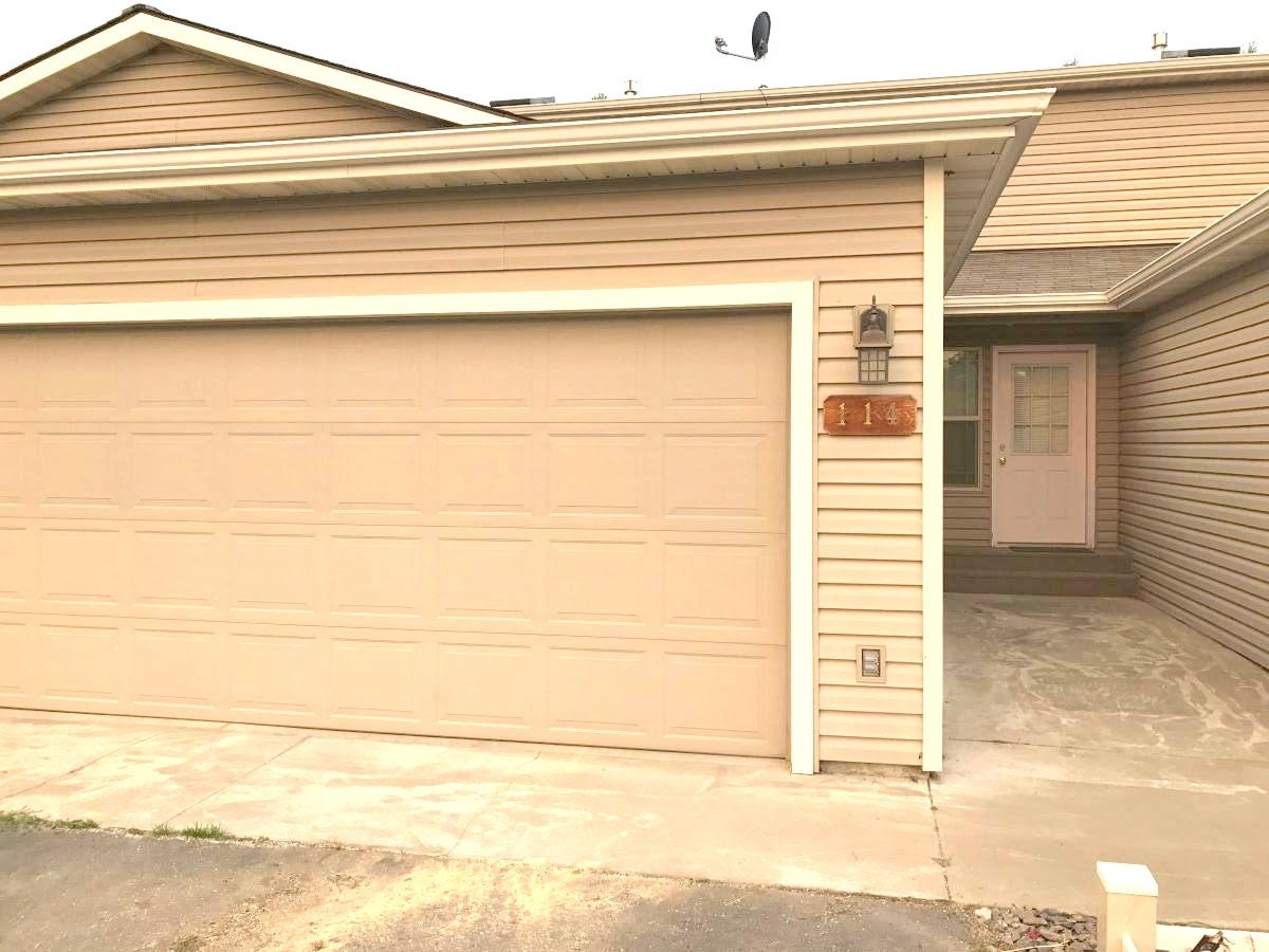 114 Sunrise Terrace, #114, Bigfork, MT 59911 View of garage