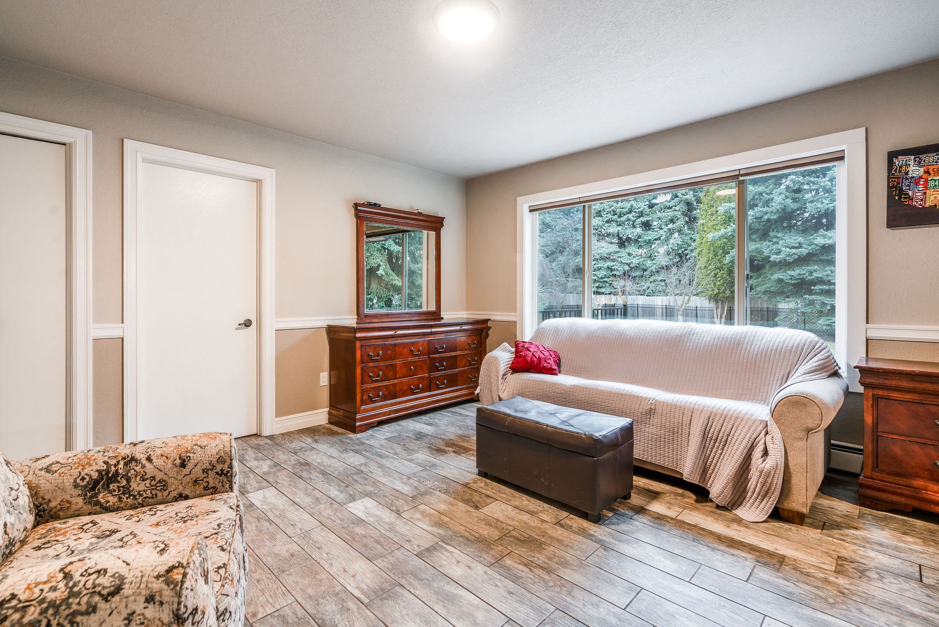 163 Crestview Drive, Bigfork, MT 59911 Versatile secondary living space or den