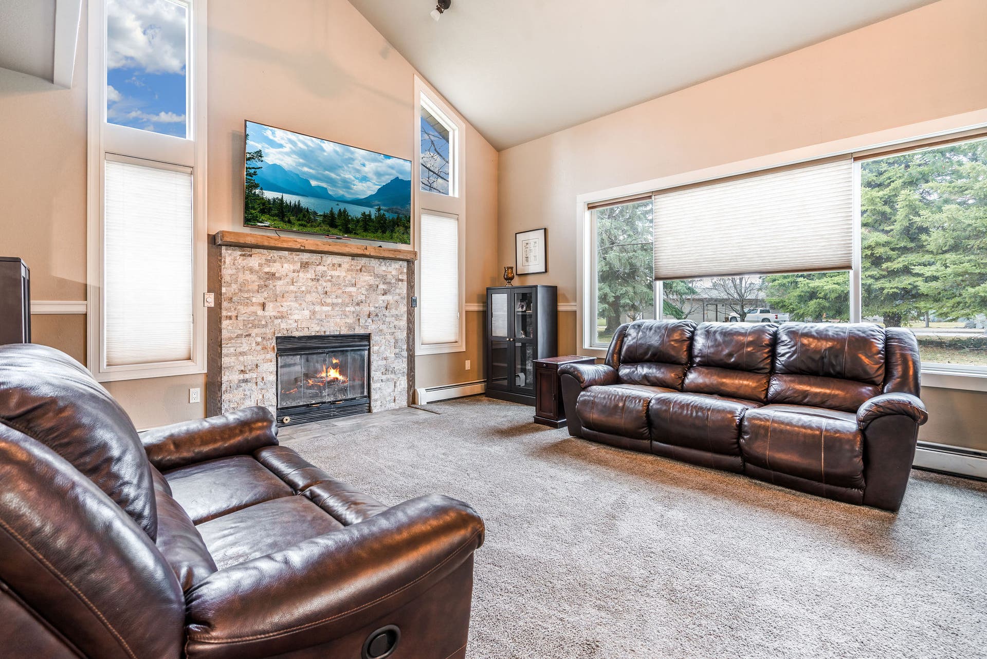 163 Crestview Drive, Bigfork, MT 59911 Comfortable living area featuring modern finishes and ample natural light