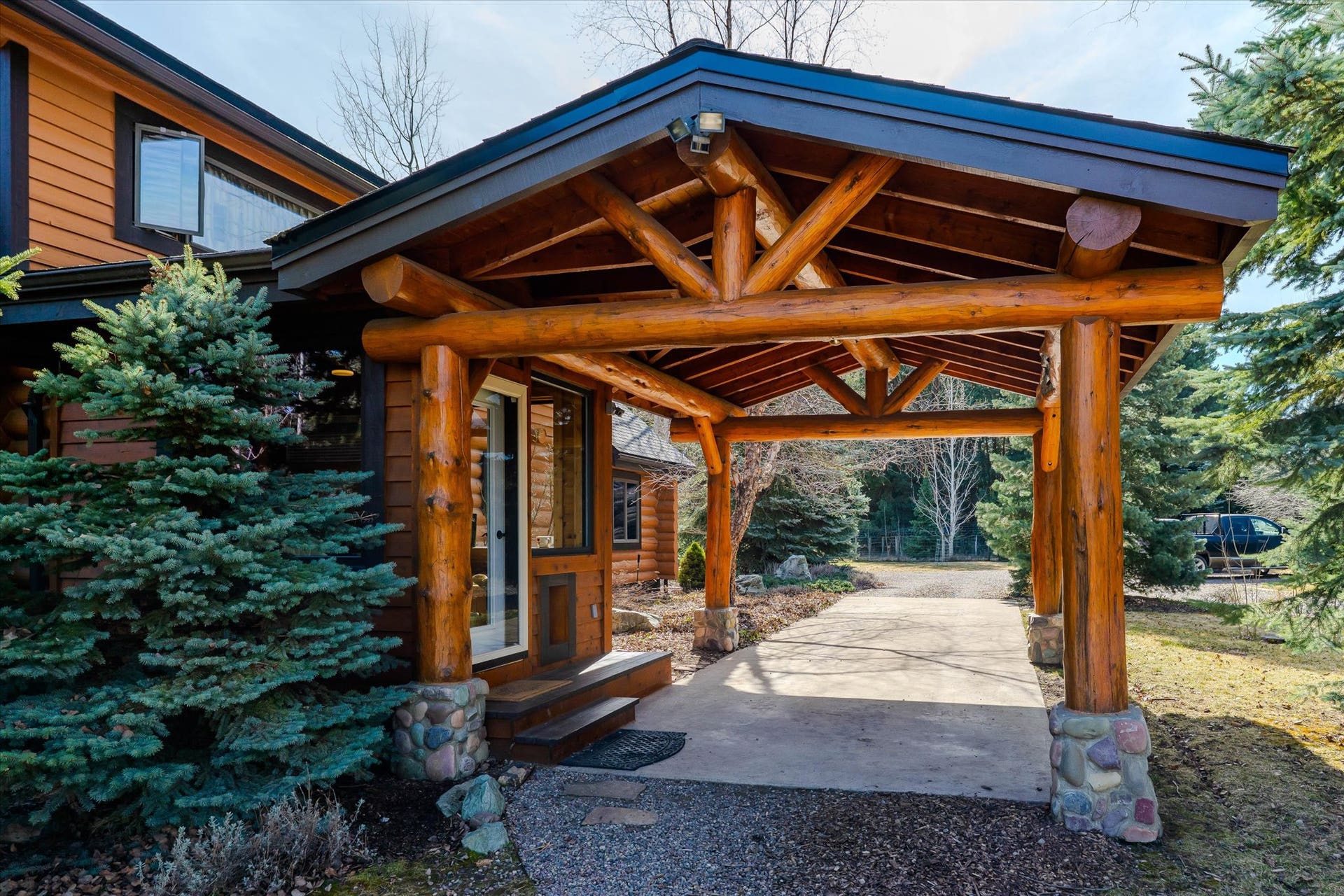 182 Moondance Trail, Bigfork, MT 59911 182 Moondance Trail, Bigfork, MT 59911