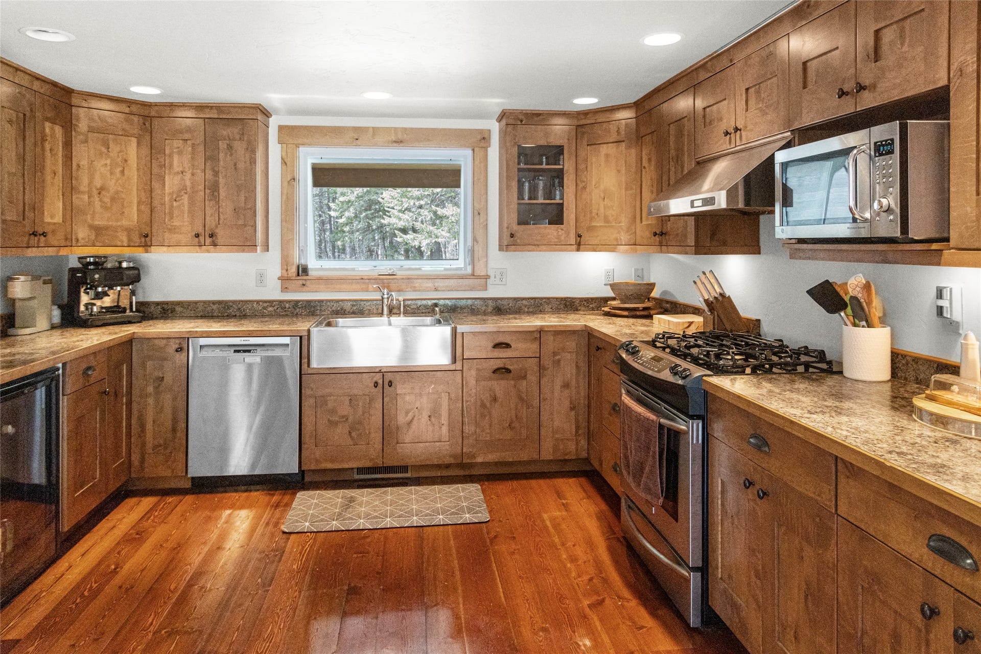 13034 Red Owl Trail, Bigfork, MT 59911 Kitchen