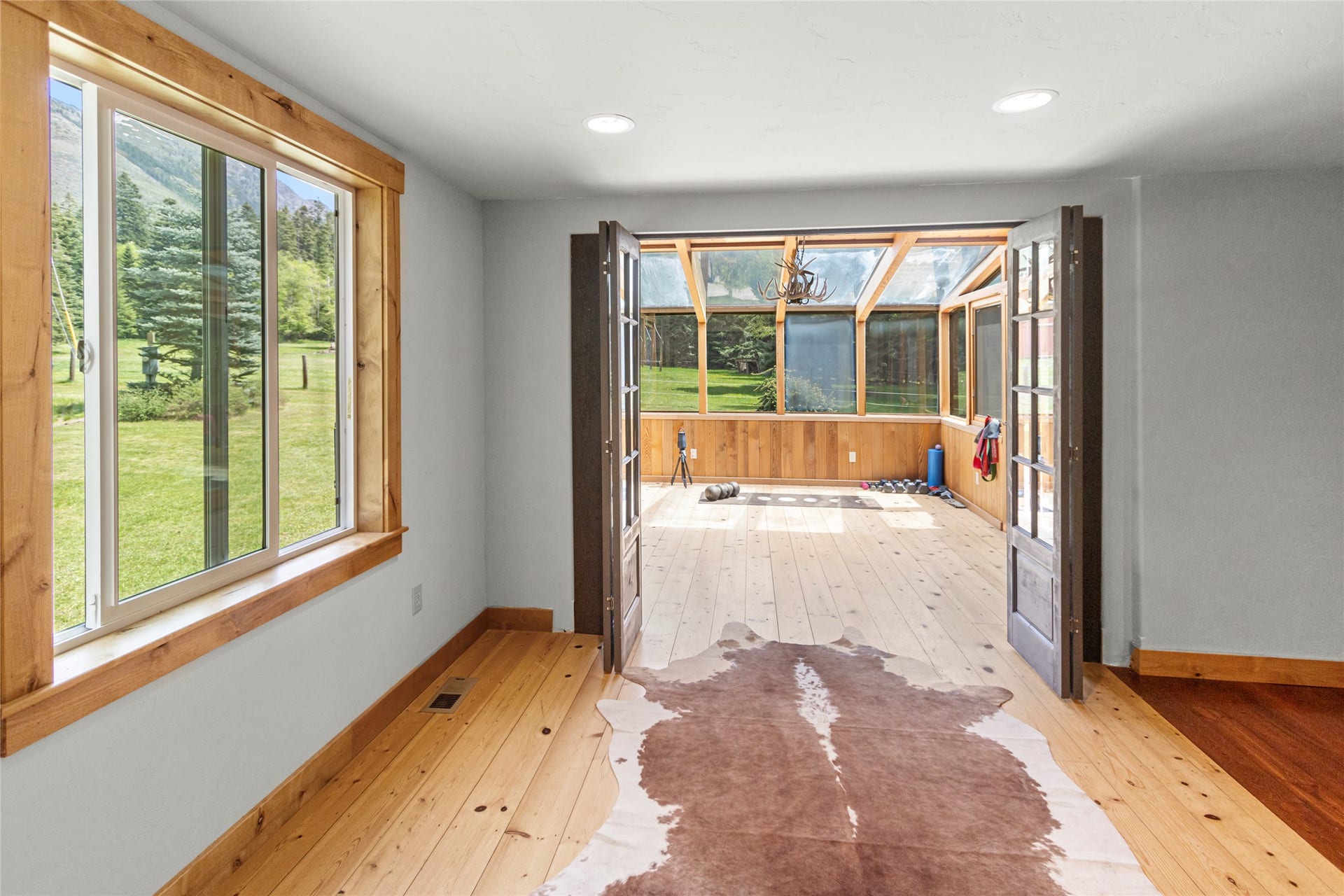 13034 Red Owl Trail, Bigfork, MT 59911 Dining to Sunroom
