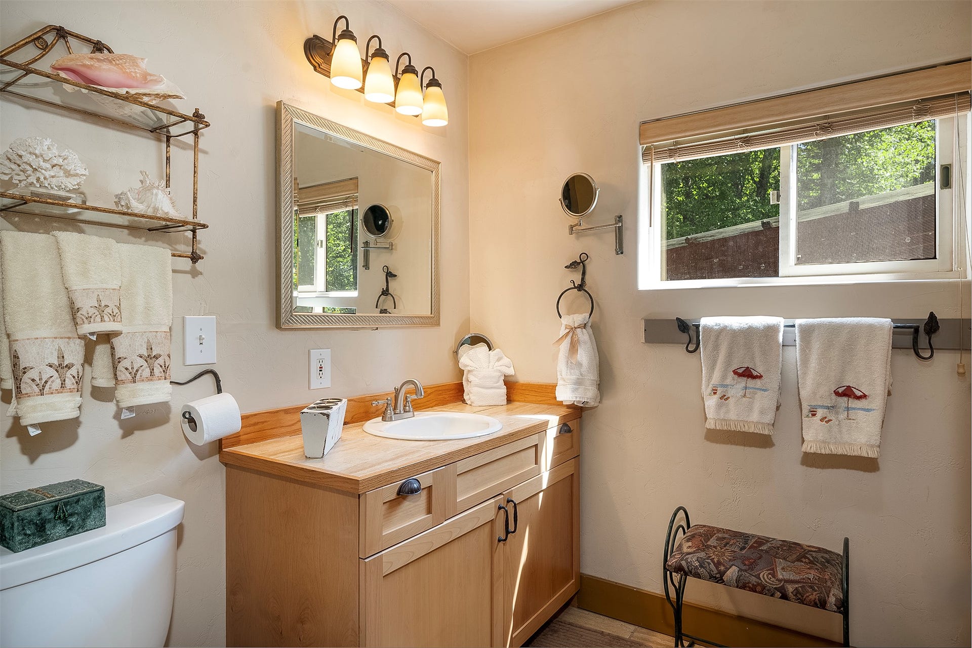 945 Swan River Road, Bigfork, MT 59911 945 Swan River Road, Bigfork, MT 59911